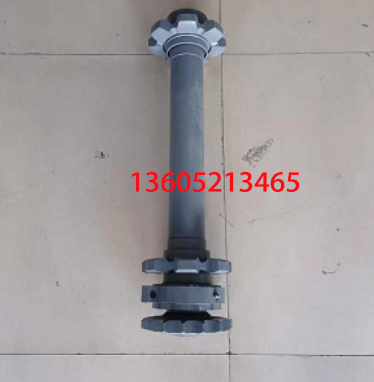Fogler paver scraper sprocket shaft, scraper drive