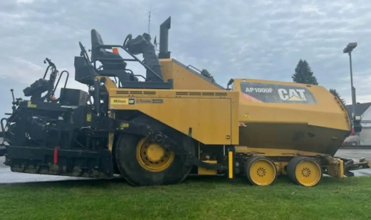 Remanufacture used Caterpillar AP1000F paver
