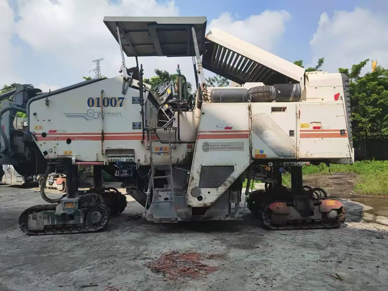 Remanufacture second-hand Wirtgen W2000 milling ma