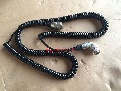 Digital longitudinal slope gauge line for paver, l