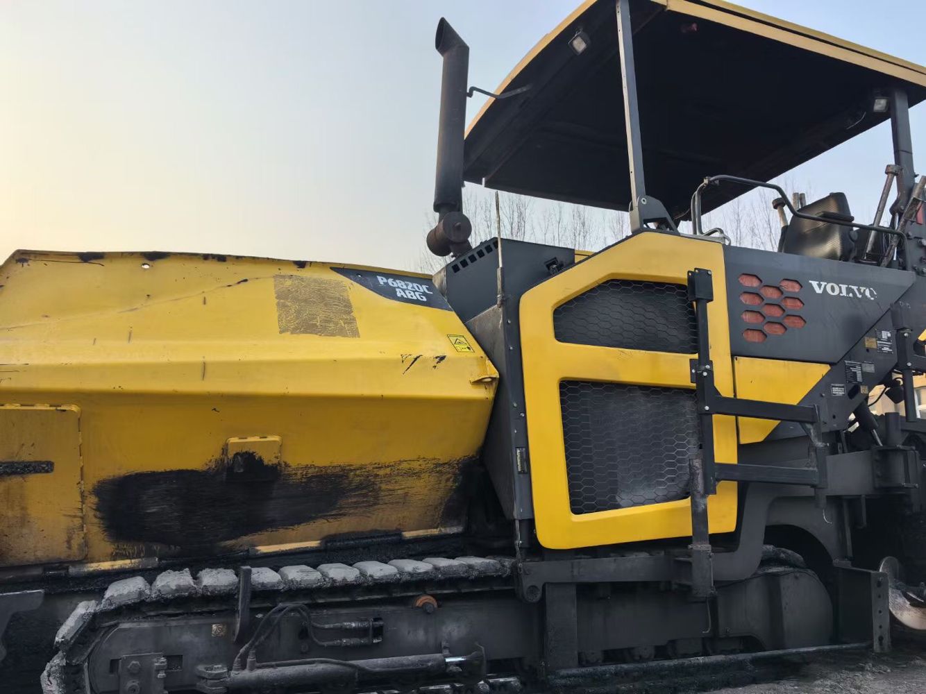 Volvo 6820C telescopic plate paver, second-hand pa