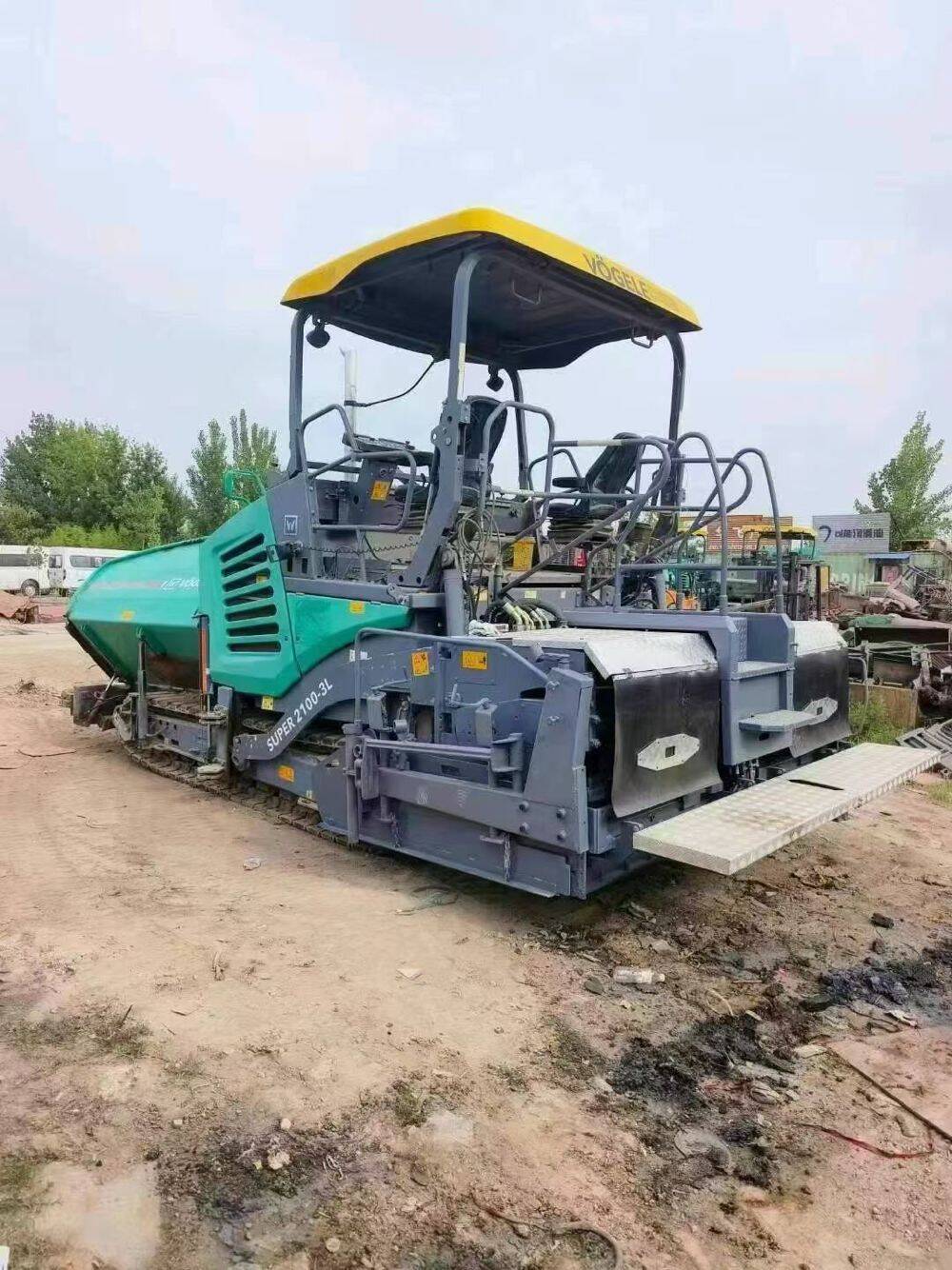 Second hand Fogler 1880L telescopic plate paver