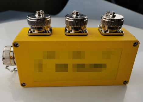 Asphalt paver  leveling system junction box 900624