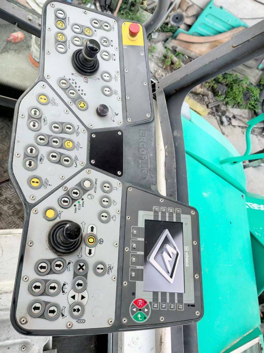 Second hand Fogler 1880-3L telescopic plate paver