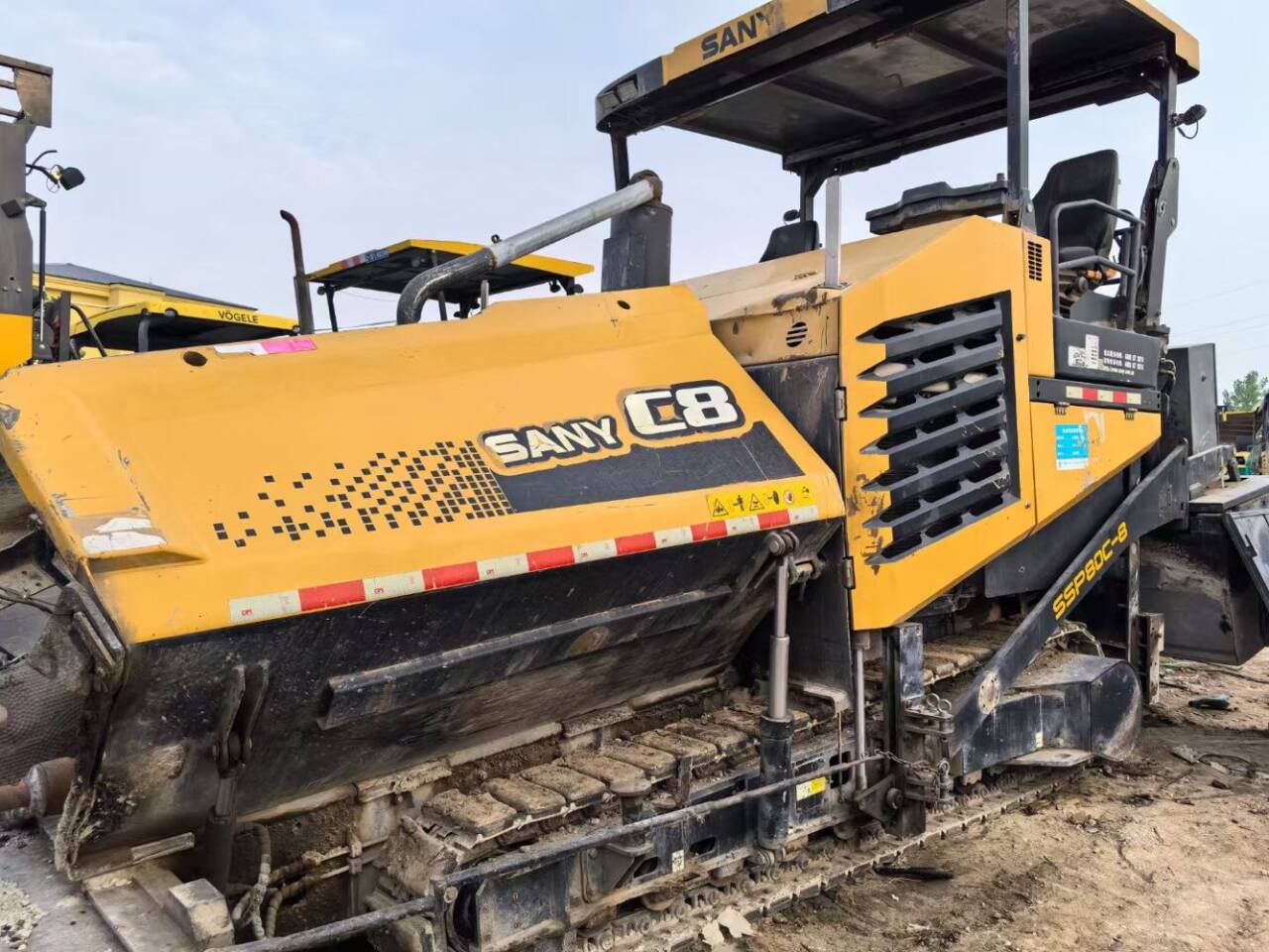Second hand Sany 80C8 telescopic plate paver,