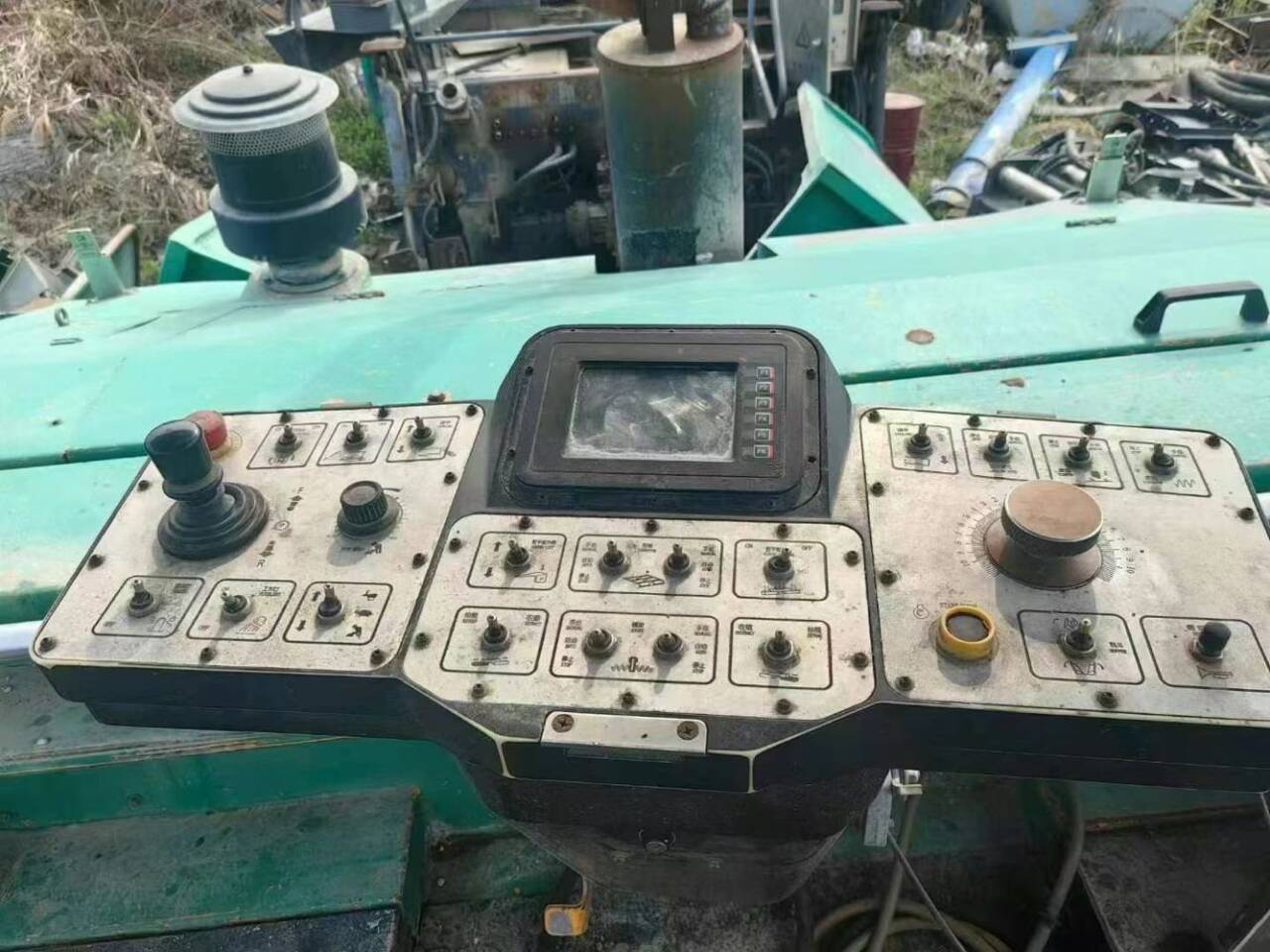 Second hand Sany 9-meter telescopic board paver
