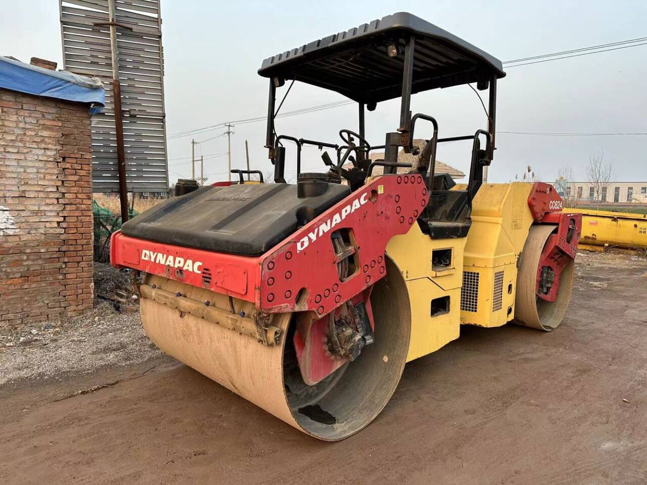 Second hand Dana Parker cc524HF double drum roller