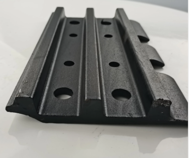 milling machine undercarriage system bolt-on track