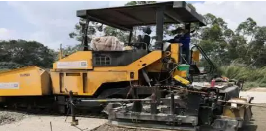 Remanufacture second-hand Volvo 8820 asphalt paver