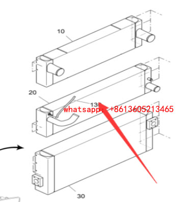 Paver engine water radiator 2212179