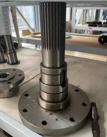 W2000 milling machine transfer case spline shaft 1