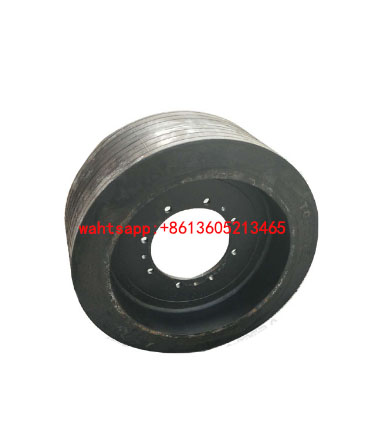 Rear tire 2149239 for W100 milling machine