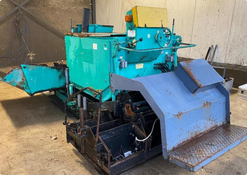 Second-hand Vogele SUPER Boy 6-90 track paver