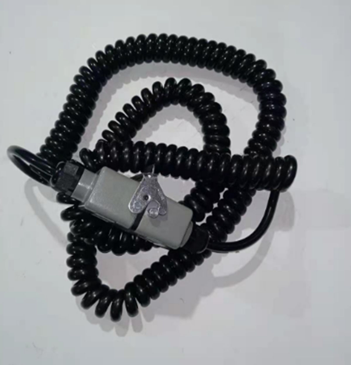 Imported paving machine accessory heating connecti