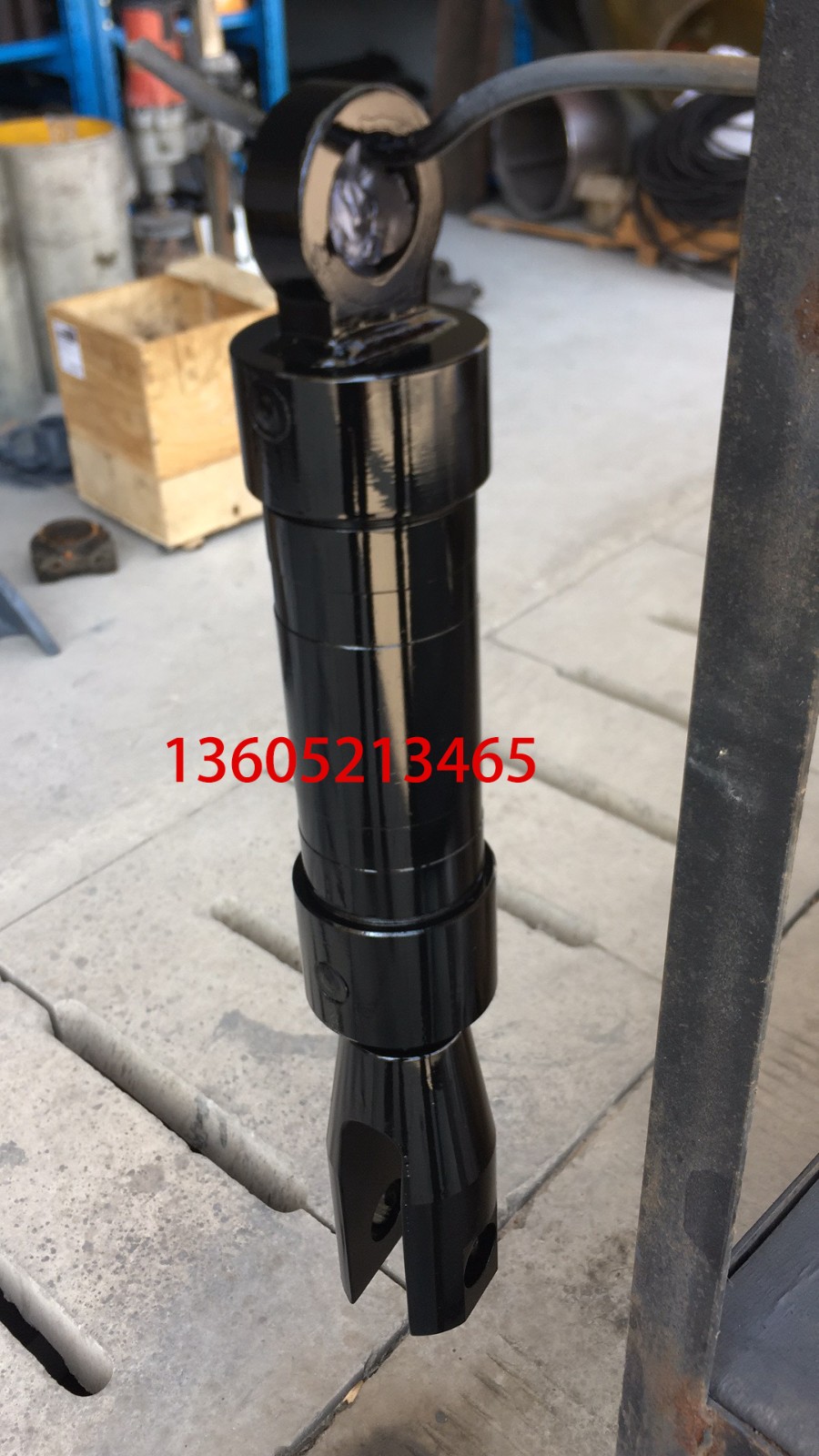 戴纳派克PL2000铣刨机转向油缸2水印.jpg